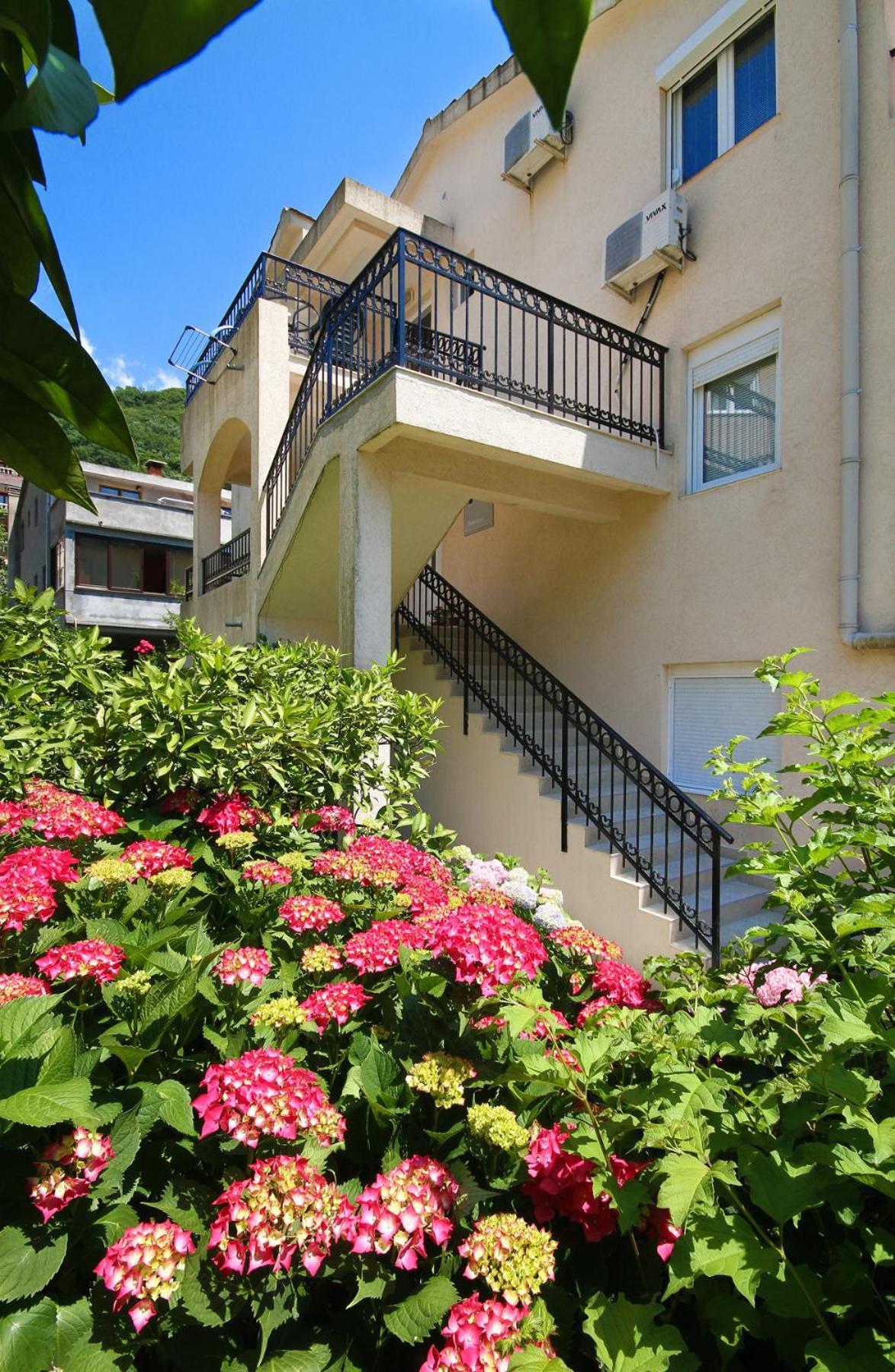 Apartments Raicevic Budva Luaran gambar
