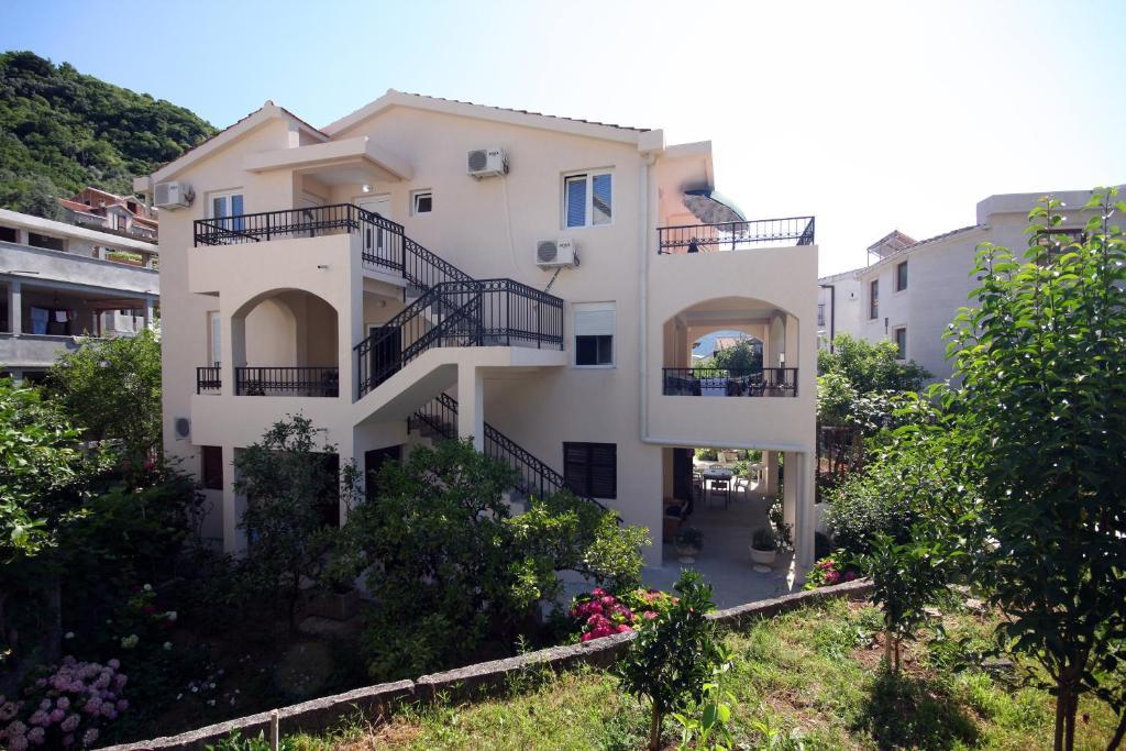 Apartments Raicevic Budva Bilik gambar